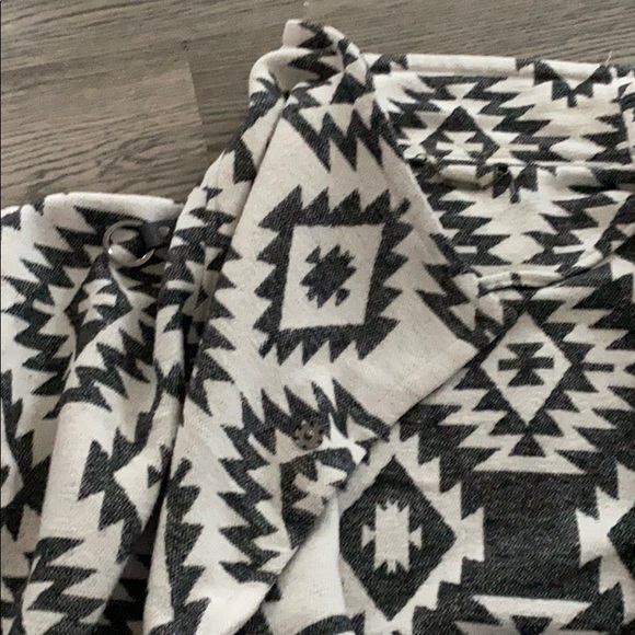 Rare Anthropologie Coat - beautiful pattern EUC - Picture 4 of 6